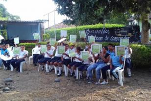 Grupo de estudiantes Semilla de esperanza de Palmira, Valle